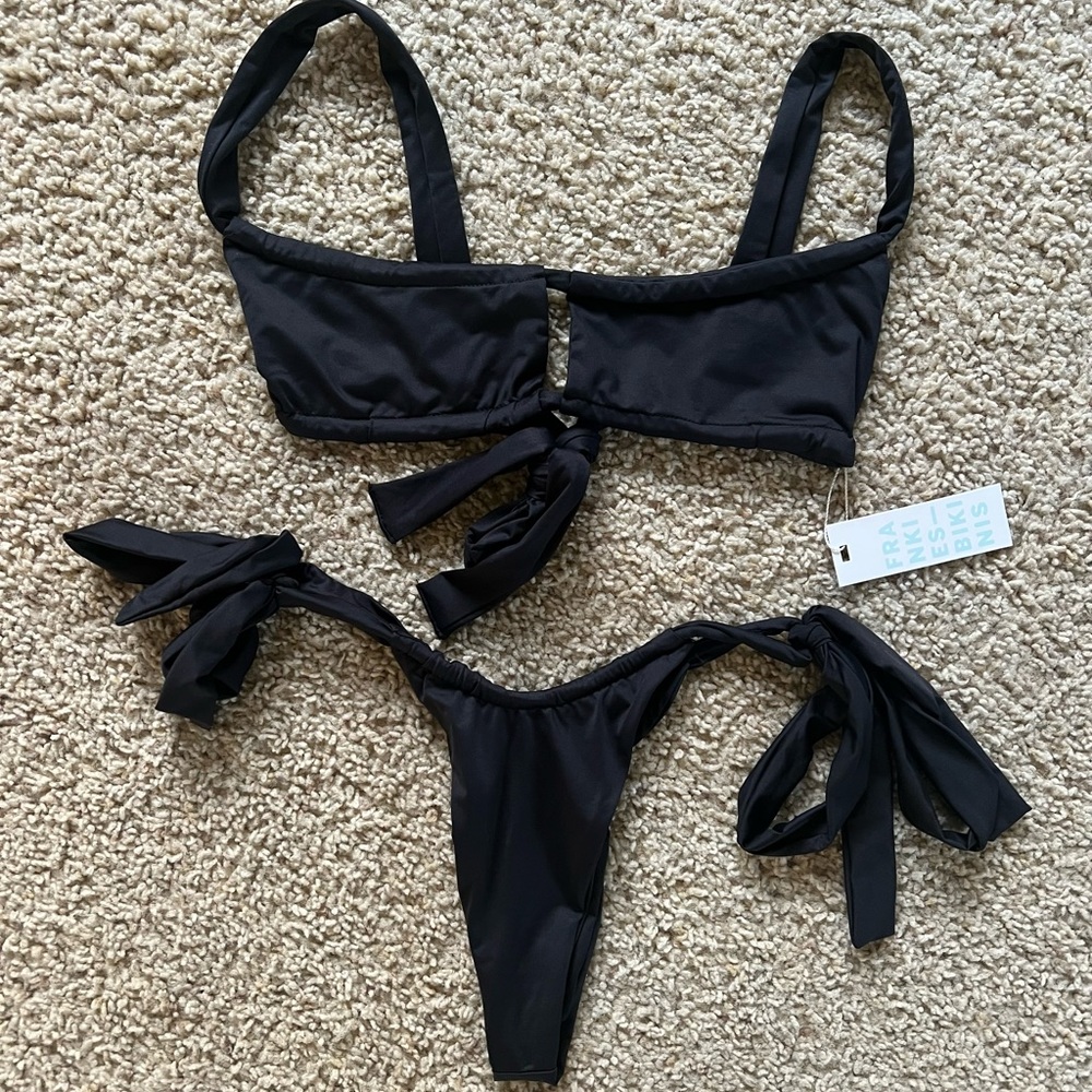 Frankie's Bikinis Black Willow Set